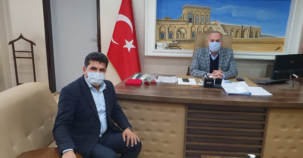 Ahlakı, Dürüstlüğü, mütevazılığı ve saygın duruşu ile hepimizin gönlünde yer edinen, kıymetli abim İlçe Sağlık Müdürü Dr. Sertaç Çelebi'ye ilgi ve alakasından dolayı teşekkür ediyorum. Rabbim yolunuzu herdaim açık etsin.
#14MartTıpBayramı 
#Midyat