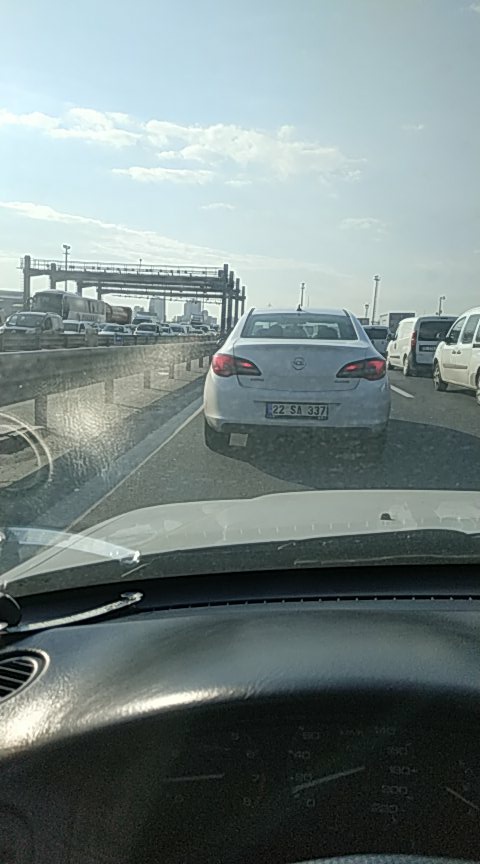 BugraYvz1053's tweet photo. #karayollari E80 otoyolu paralı yolda trafik olup para ödeyip saatler harcayan tek ülkeyiz https://t.co/6Dct8DtZks