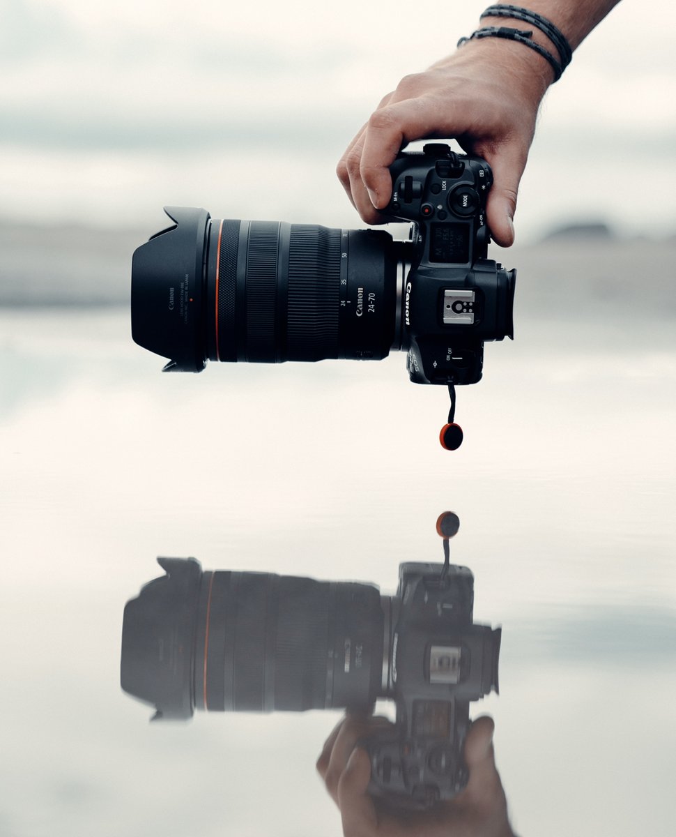 CanonEspana's tweet photo. La ruta hacia la creatividad la marcas tú, solo tienes que elegir tu cámara y objetivo Canon. Fotografía de la Canon EOS R5 y objetivo RF 24-70 mm F/2.8L IS USM por @thomasnellson con el mismo equipo. #liveforthestory #welivetoexplore https://t.co/XCV3T3rTJn