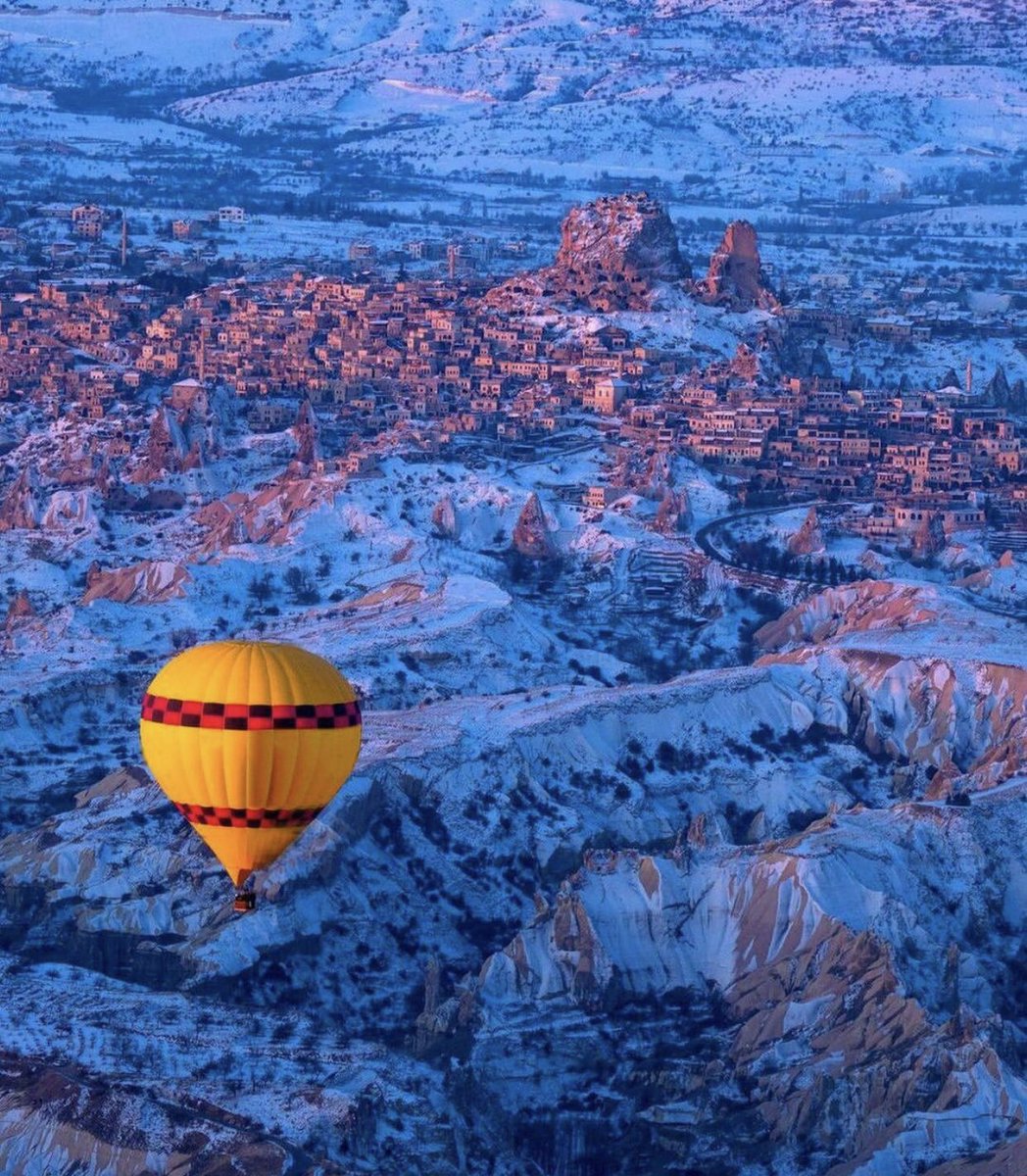 AcarUmut's tweet photo. #ColorsofTurkey
@GoTurkiye ๐น๐ท๐งฟ
#Istanbul #Isparta #Cappadocia #Rize https://t.co/NkHXj8LOq5