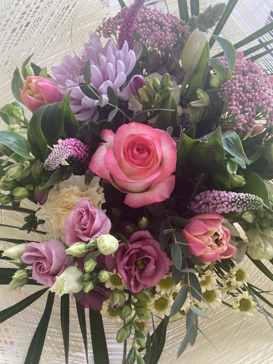 What a wonderful surprise to receive today from my lovely Silver Birch children and their families. I’m so incredibly grateful and overwhelmed. I loved the messages from the children. 💕Thank you so much and I hope to see you all soon. Miss K x <a href="/AvonwoodYear3/">Avonwood Primary School Year 3 Team</a>