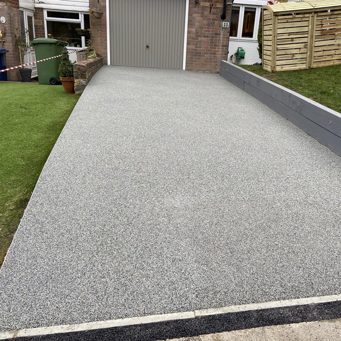MAGAMemescoin's tweet photo. π SMOOTH AND STUNNING π
Β
Absolutely STUNNING finish!! We never get bored of seeing results like this! The pictures speak for themselves, a flawless finish and a perfect match for the property! π
Β
#Oltco #ResinBound #Recycle #RecycleBound #Sustainability #Drivewa https://t.co/jjDvMleowx