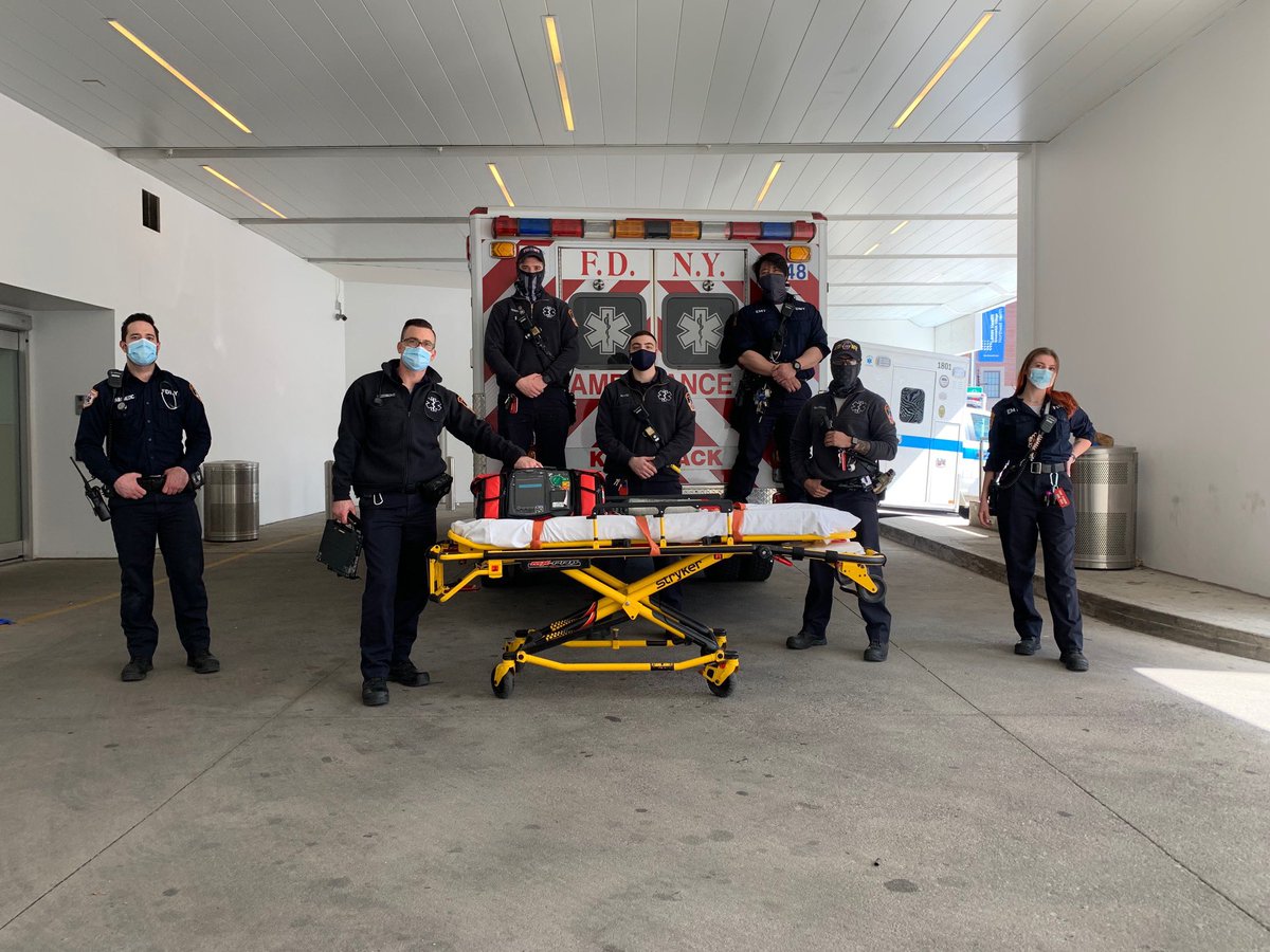 FDNY's tweet image. Yesterday, FDNY members from #Marine1 #Squad18 and #Station7 rescued an individual who was in the Hudson River. Read more: bit.ly/3liF4n3