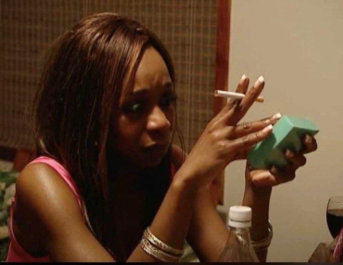 lord_neverworry's tweet image. I haven’t known peace since finishing #BehindHerEyes Louise why couldn’t you mind your business ?!