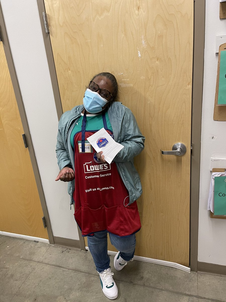 Shout out this rockstar!!!! Nyree led the store for credit and had Several positive surveys last week! <a href="/DanJRomanowski/">Dan Romanowski</a> <a href="/BubaR9/">Buba</a> <a href="/BlueBoxR1/">@BlueBoxR1</a> <a href="/BenitoKomadina/">Benito.Komadina@Lowes</a> @LauraG813R1 <a href="/Nichols_John_/">John Nichols</a>