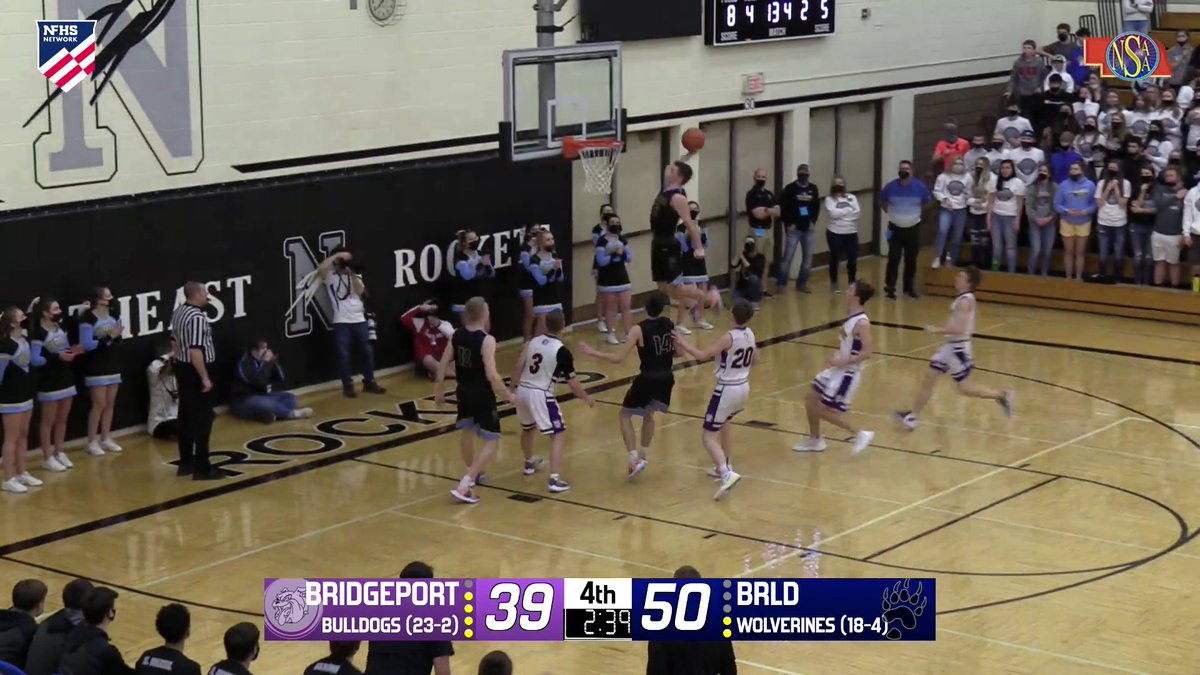 marcus_scheer's tweet photo. I'm still looking for any photos of this @LucasVogt23 dunk. 

There are four photographers right at that basket. Plus, how many other cameras are in the gym. 

Someone's gotta have a gem of a photo, right? 

#nebpreps @BRLDWolverines https://t.co/v8a8hTuA8A