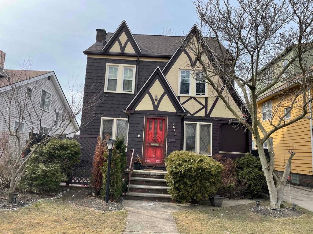Community Housing Solutions (@chscleveland) on Twitter photo Here's a <a href="/KBishopCLEWard2/">Kevin Bishop</a> senior who had a leaky roof, combined with some gutter issues. Thanks to <a href="/fhlbcin/">FHLB Cincinnati</a> and <a href="/OhioDevelopment/">Ohio Development</a> for helping this senior age in place. <a href="/CleCityCouncil/">CleCityCouncil</a> <a href="/ClevelandAging/">Cleveland Dept Aging</a> <a href="/CityofCleveland/">City of Cleveland</a> Here's a <a href="/KBishopCLEWard2/">Kevin Bishop</a> senior who had a leaky roof, combined with some gutter issues. Thanks to <a href="/fhlbcin/">FHLB Cincinnati</a> and <a href="/OhioDevelopment/">Ohio Development</a> for helping this senior age in place. <a href="/CleCityCouncil/">CleCityCouncil</a> <a href="/ClevelandAging/">Cleveland Dept Aging</a> <a href="/CityofCleveland/">City of Cleveland</a>