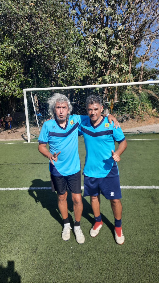 leopereyrafut's tweet photo. Feliz cumpleaños Magia https://t.co/D1qYfhkv9X
