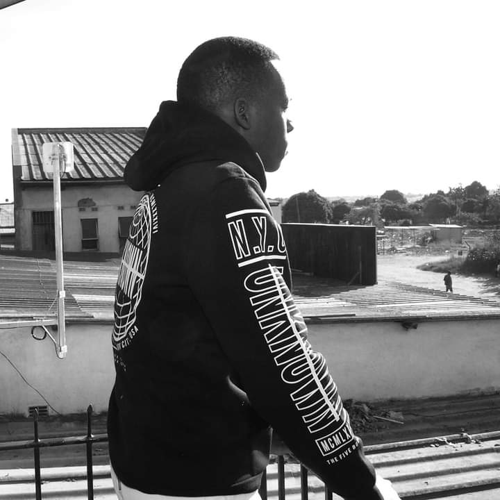 Keep It Real Fridays 🇿🇼 tweet media