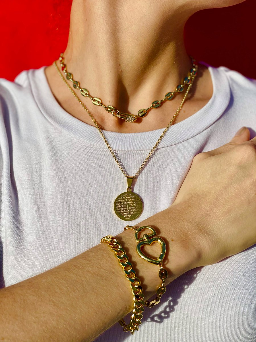 masarijewelry's tweet photo. RESTOCK!! We have more of your favorites available. 

Prices: $20, $9, $10. 
•
•
•
•
#masaripr #comerciolocal #compralocal #apoyalolocal #smallbusiness #pequeñosnegocios #puertorico #jewelry #madeinpuertorico https://t.co/ForF7Xuu8T