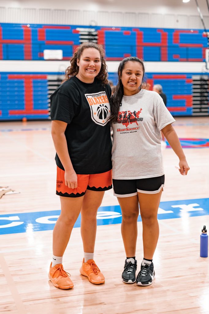 Awesome 2 days in Idaho for the @nwblazershoops training camp for the classes of 2023/2024/2025. This group is tough! 💪🏽 Thank you @LRomeroVisuals for covering the action 📸