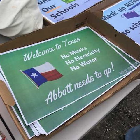 TexasAFT's tweet photo. Can't be with us? Which sign would you be holding today? Retweet with your choice.
📷 from the Houston area Ride for Public Ed car caravan today. @HFT2415 @CyFairAFT @AldineAFT6345 @NEHOUAFT @AftSpring #FundOurFuture #ProtectEducators #ProtectSupportStaff #ProtectStudents https://t.co/4pC6Y17QR4