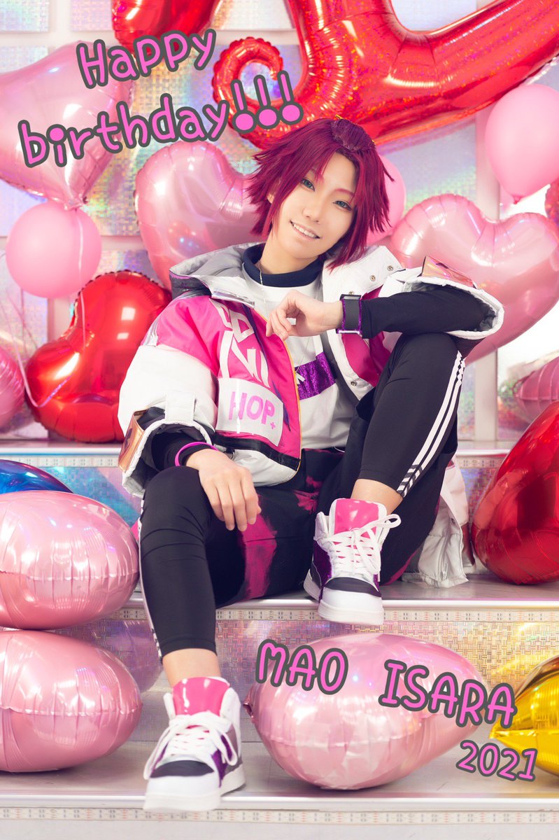 真緒くんお誕生日おめでとう🎂🎉 誕生日までにフィーチャー衣装出せた