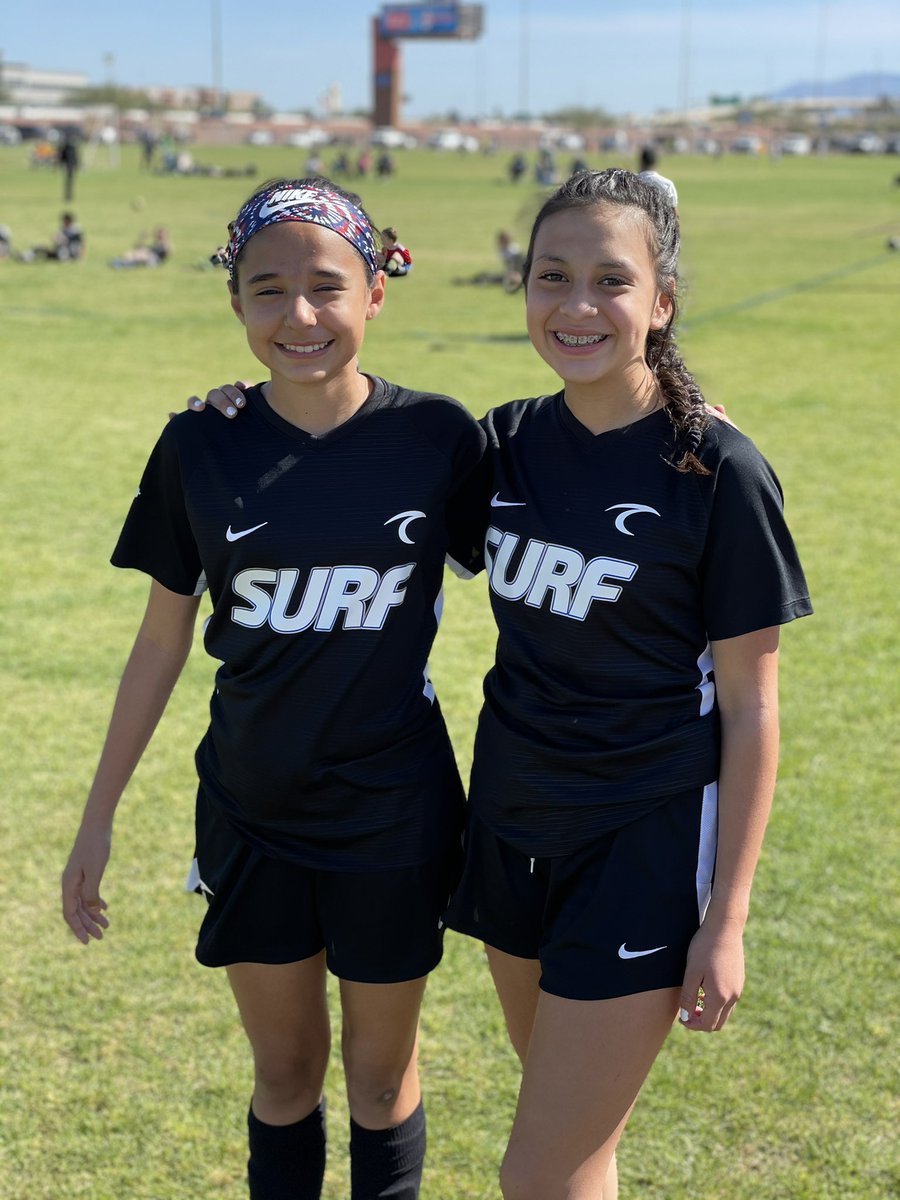 bellasurf01's tweet photo. Love these girls! Battled to a hard fought second place against top competition in Phoenix, AZ this weekend. Ended 1-0-2. It’s been too long since I played with my cousin Lina, can’t wait for the next time! #SurfOn3 #surfselect #surfnation #SurfProud #ElPasoSurf 🏄🏻♀️ - 07G ⚽️ #1 https://t.co/4kkeguvsQE
