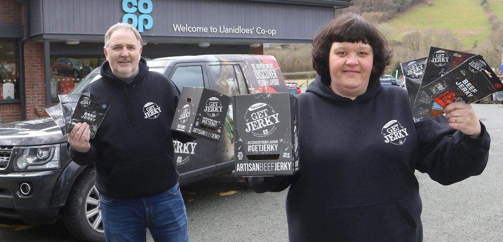 Trailheadjerky's tweet photo. 👁️ 3 varieties of our flavourful, high protein Jerky are now stocked in @coopuk across Wales!

🥇 Original
🍖 BBQ
🌶️ Spicy Chilli

👇Read more &amp; find your local store 👇
https://t.co/8MMaHMjqCM https://t.co/IgLAGE9lK7