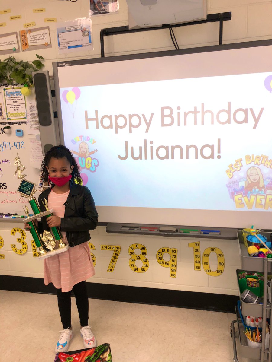 Anastasia Petridis tweet media