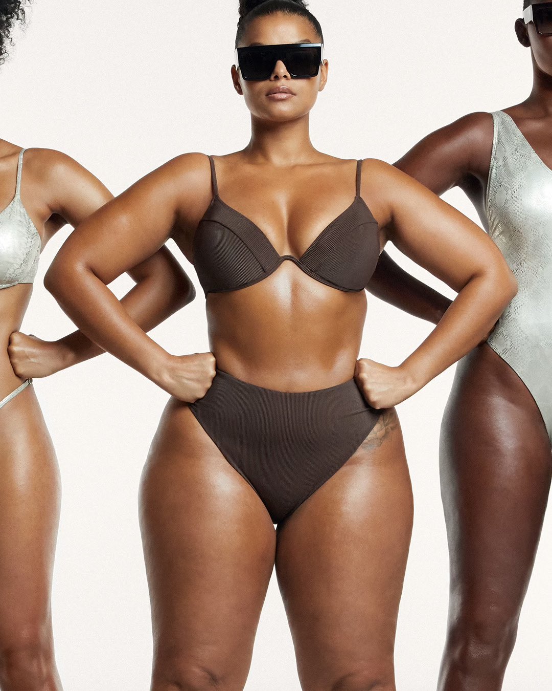 GOOD AMERICAN on X: BREAKTHROUGH SWIMWEAR There's a style for every bust  size, rib cage size AND everything is adjustable. NEW SWIM drops this  Thursday, March 18 @ 9am PT. Join The