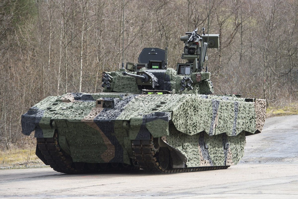 Military_1st tweet media