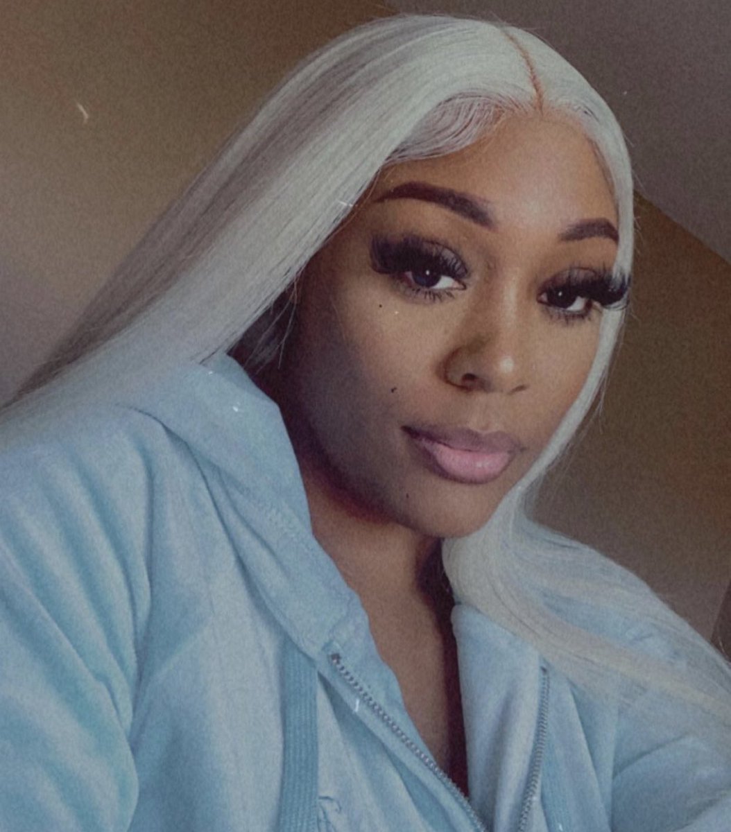 3 Strip’a’like Lash Sets on 3 Beautiful Ladies 😍🔥

Insta: Decardilashedme 🤍