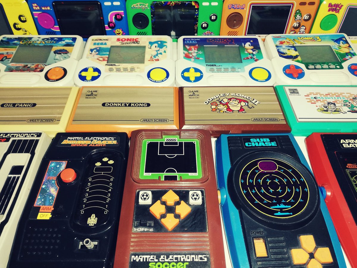 droibado's tweet photo. Electronic games evolution.
70s, 80s, 90 and present.
#MattelElectronics
#NintendoGameAndWatch
#TigerElectronics
#Myarcade
#RETROGAMING
#videogames https://t.co/9h8hz79WSW