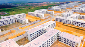 Notre ambition, en matière d’investissement dans le capital humain reste la même : parvenir à affecter chaque année 25% du budget de l’État à l’éducation nationale et à la recherche scientifique.

#ChezMoiAuCongo 
#Team242
#DSN2021