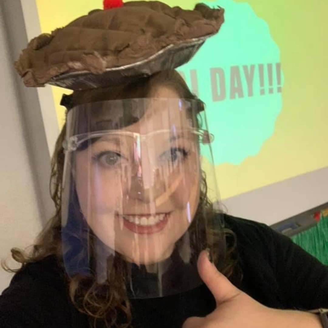 SCACrusaders's tweet photo. Our 4th and 5th grade students celebrated #pieday in a tasty way last week! Ms. Skinner always does a great job making math FUN! https://t.co/wgU6dPVmmH