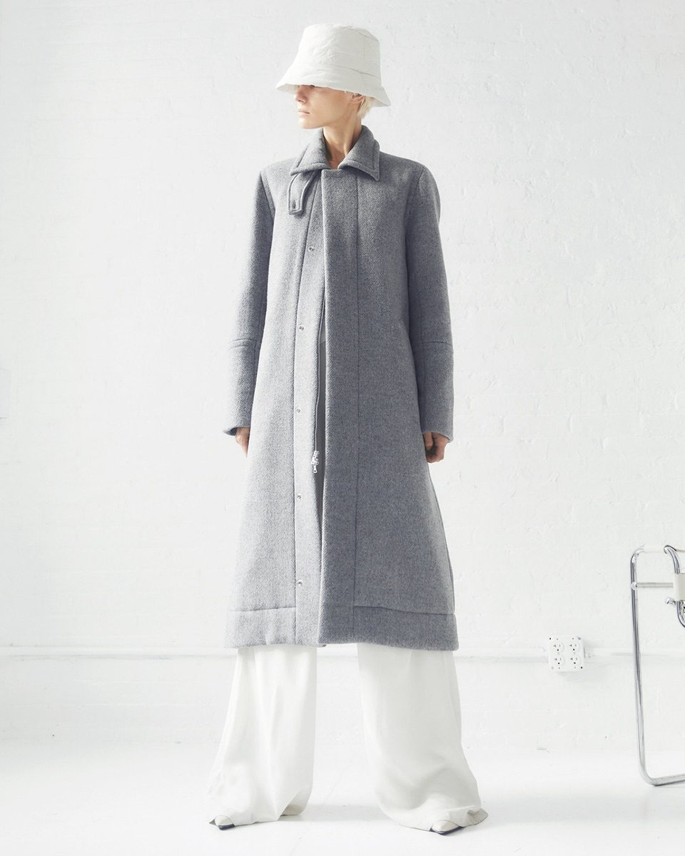 HoltRenfrew's tweet image. Discover #HProject&apos;s timeless and sustainable fashion for in-between seasons and moods. Click to watch and shop! &amp;gt; bit.ly/3eulUcF