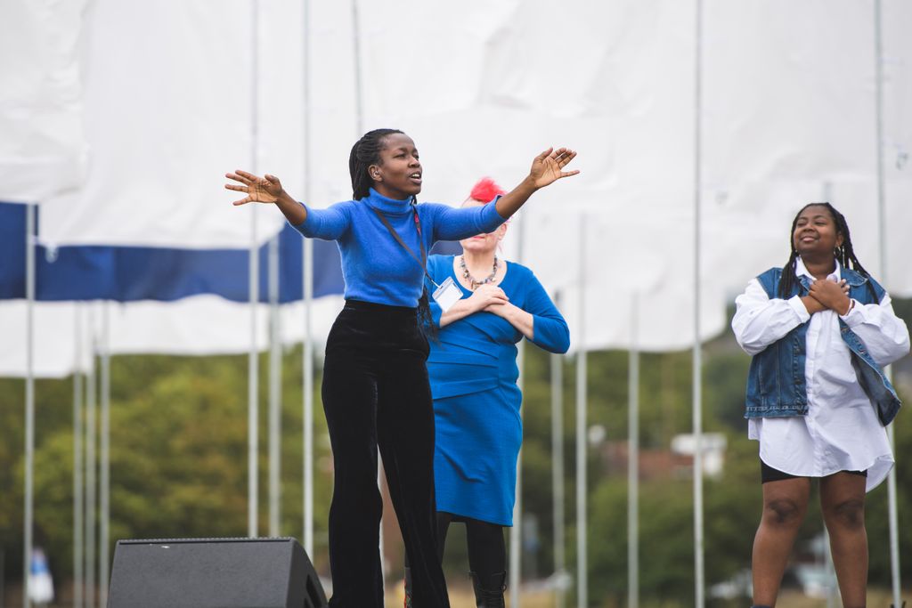 GDIFestival's tweet photo. 2021's Sign Language Week theme is #SignLanguageForAll, which we love at #GDIF. We aim to make all our events accessible for all, which includes providing #BSLInterpreters, &amp; #deaf artists. 
Images: Mayhew, Campbell, Wright. 
#festival #inclusive #IntegratedAccess #AccessibleArts https://t.co/oJZBPVMZHN