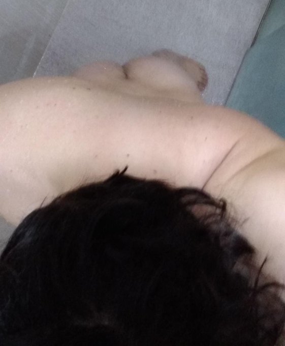 3 pic. "And let there be lewd", i said to god

And god said: "Damn..."

#horny #ass #gay #sub #boypussy