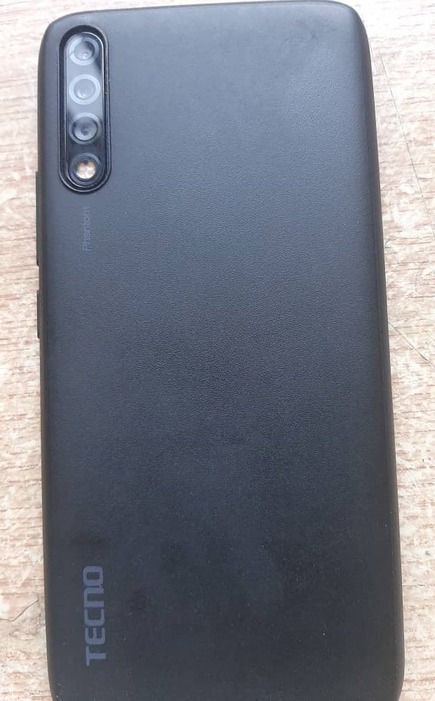PokeraPonDem's tweet photo. Am selling this device, Tecno Phantom 9
ROM:128GB 
RAM:6GB
Battery:3500mAh
CPU:2.3GHz*8
Android Version:9
It has fingerprint on the screen

Phone Number:+265 996222889 ( WhatsApp only)
Location:Everywhere 🇲🇼🇿🇲
Amount :MWK180,000/ZMW4,500

Plz Rt my customer myt be on your Tl https://t.co/wxFTtxa9Iu