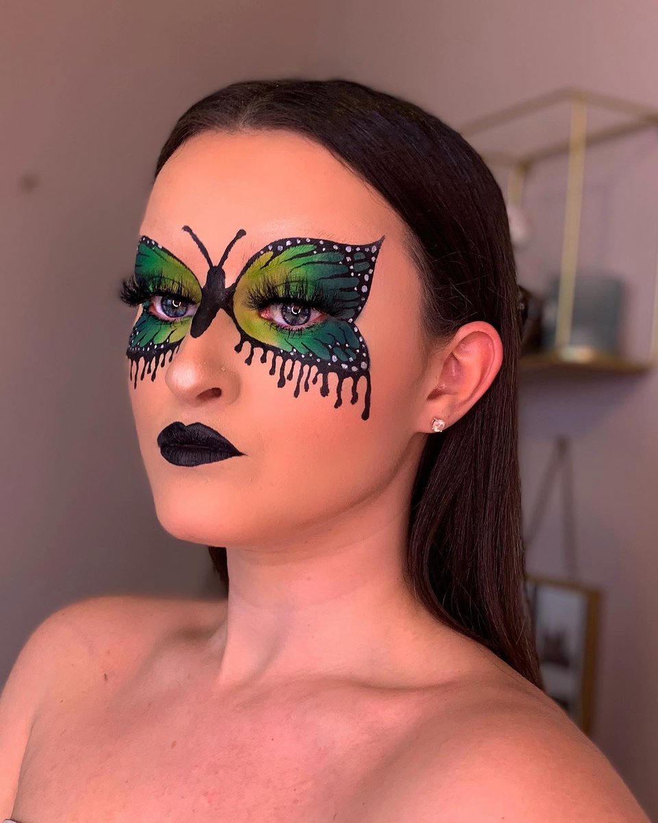 shadesofjay_mua's tweet image. 40/100 🦋 #100daysofmakeupchallenge