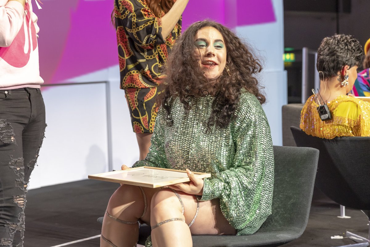 studentpride's tweet image. All of us here at National Student Pride know that you all have been loving our #TheTeaWithNSP podcast. But if you haven't listened to our episode with the amazing Charlie Craggs what are you waiting for? 🎙

You can always listen to the episode with the link in our bio 💕

#TTWN