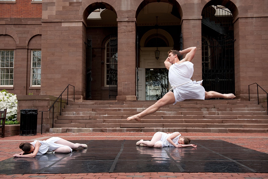 LetsGoArts_org's tweet photo. Take a leap - you can't get a @NEAarts grant if you don't apply! Join in March 23 for a statewide workshop with representatives from NEA, joined by @RepJoeCourtney - more info at https://t.co/iBaroIWQCX #makeartpossible https://t.co/GGMFDZvwUC