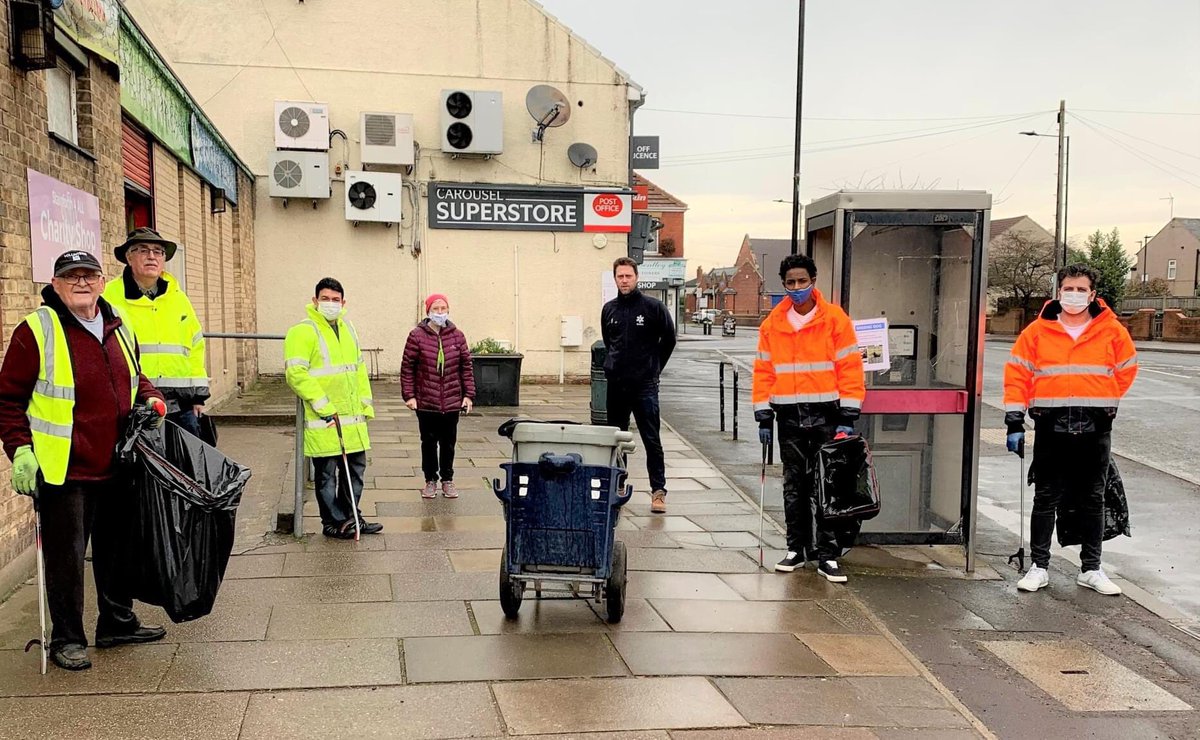 We are proud to be helping local Asylum Seekers learn to speak English 📚

Pablo, Mohammed, and Sam have been attending socially-distanced classes at Stainforth4ALL throughout lockdown. They want to repay Stainforth by volunteering to keep our streets clean ❤️🙏🏻 #Asylumseekers