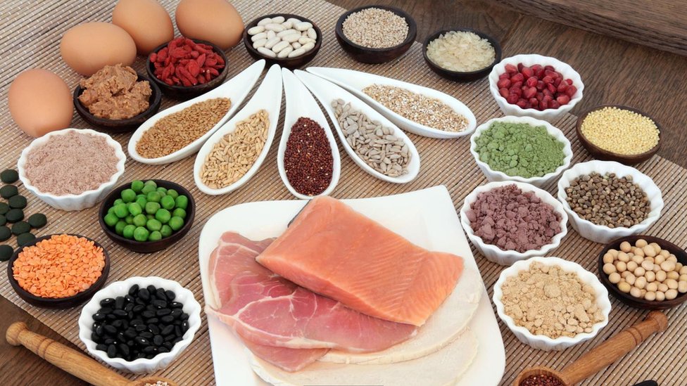 exploravalpo's tweet image. ¡Nos rendimos ante ellas! Conoce a las reinas 👑 de las proteínas y pq son infaltables para una buena nutrición en capítulo de podcast #MenúConCiencia junto a Nathalia Fernández de @_CREAS_ 🍎 

📢 Spotify open.spotify.com/episode/2Jkw5t…

📌Soundcloud soundcloud.com/exploravalpo/l…