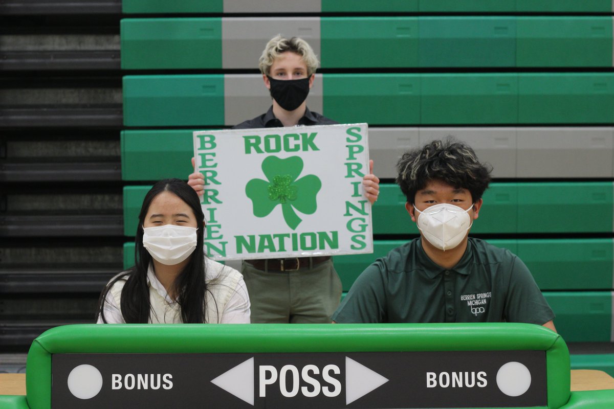 therockyearbk's tweet photo. BPA takes Spirit Photos to Rep. at State.  #bpa #RockNation https://t.co/Z0nv5egF6c