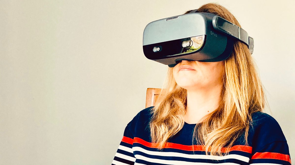 RAPARUCIC's tweet photo. The PR in VR project has enabled patients with chronic lung conditions to carry out their pulmonary rehabilitation from home, via virtual reality headsets.
Helping them to remain engaged in their rehabilitation programmes- despite the recent lockdowns!
#PRinVR #COPD #healthnews https://t.co/3hcpzoXxnH
