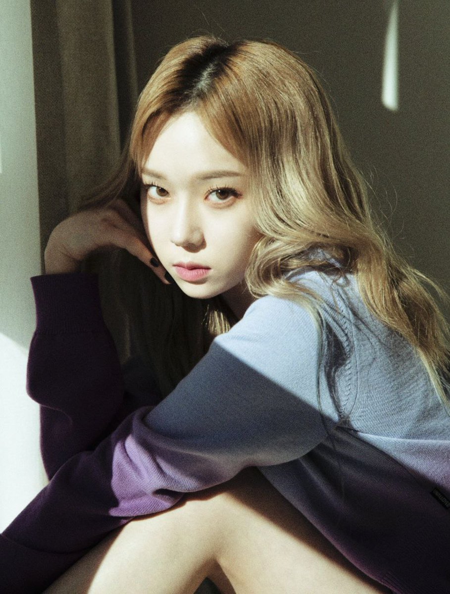 freybyy's tweet photo. Hi Freya di sini. Let's be friend! 💫

I'm using mirror typing.

Mutual? RT or like ❤️
Fambest? Langsung teken aja DMnya ^^

#roleplay #rolerplayer #RoleplayIndonesia #roleplaykpop #rp #rpindonesia #rpworld https://t.co/YB4ZBbAbkq