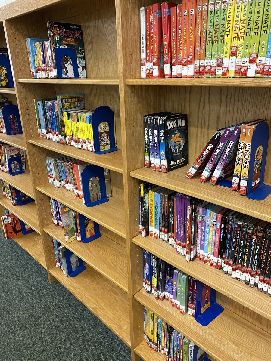 Returning to school? Return your old library books too😉 Check your closet, bookshelf and under the bed! 📚 <a href="/Oakton_ES/">Oakton ES</a>