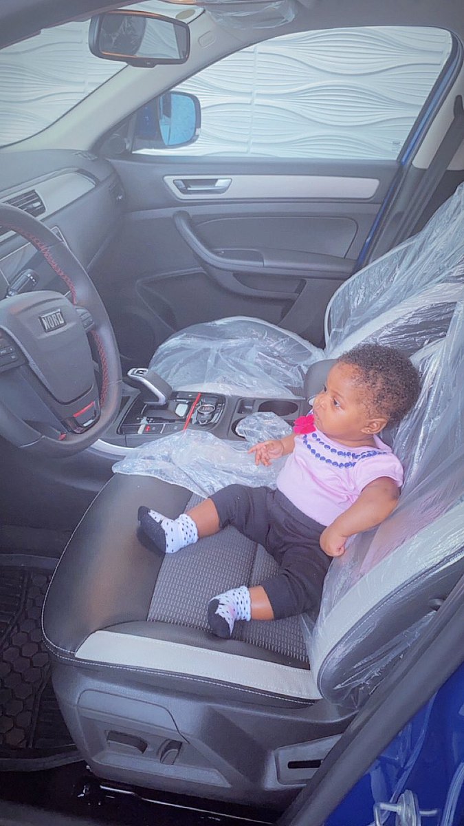 My darling daughter was in my office for the first time today, and all she wanted to do initially was to sleep 😴 😂, at the end of the day we had a very good time together 🥰😍

#daddysgirl😘 #missnord #missAjayi #daddydaughter