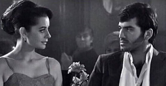 Öyle durup bakışacağız..