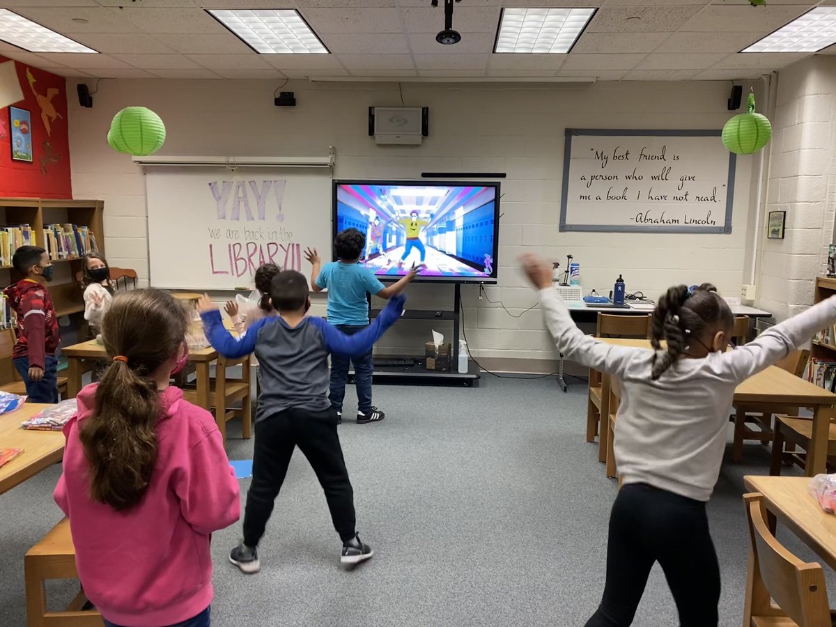 Mindy Logan tweet media