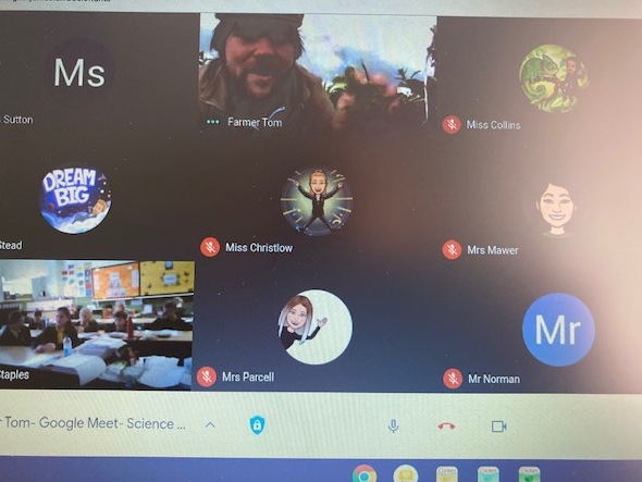 burlingtonjnr's tweet image. Thanks @Farmer_Tom_UK for joining us today from your field to show us your farm and talk about you work, your research project, your journey into farming and more. The children were fascinated. We learned some amazing facts and loved Gatsby the Dog #BritishScientist #BSW21