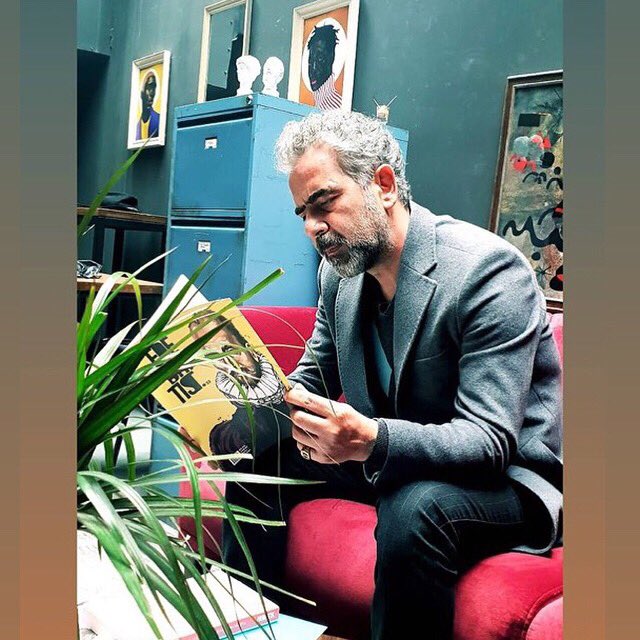 Başarılı oyuncu Yurdaer Okur Edebiyatist’in gelecek sayısında sizlerle... #yurdaerokur #edebiyatist #entropisahne #tiyatro #oyun #edebiyat