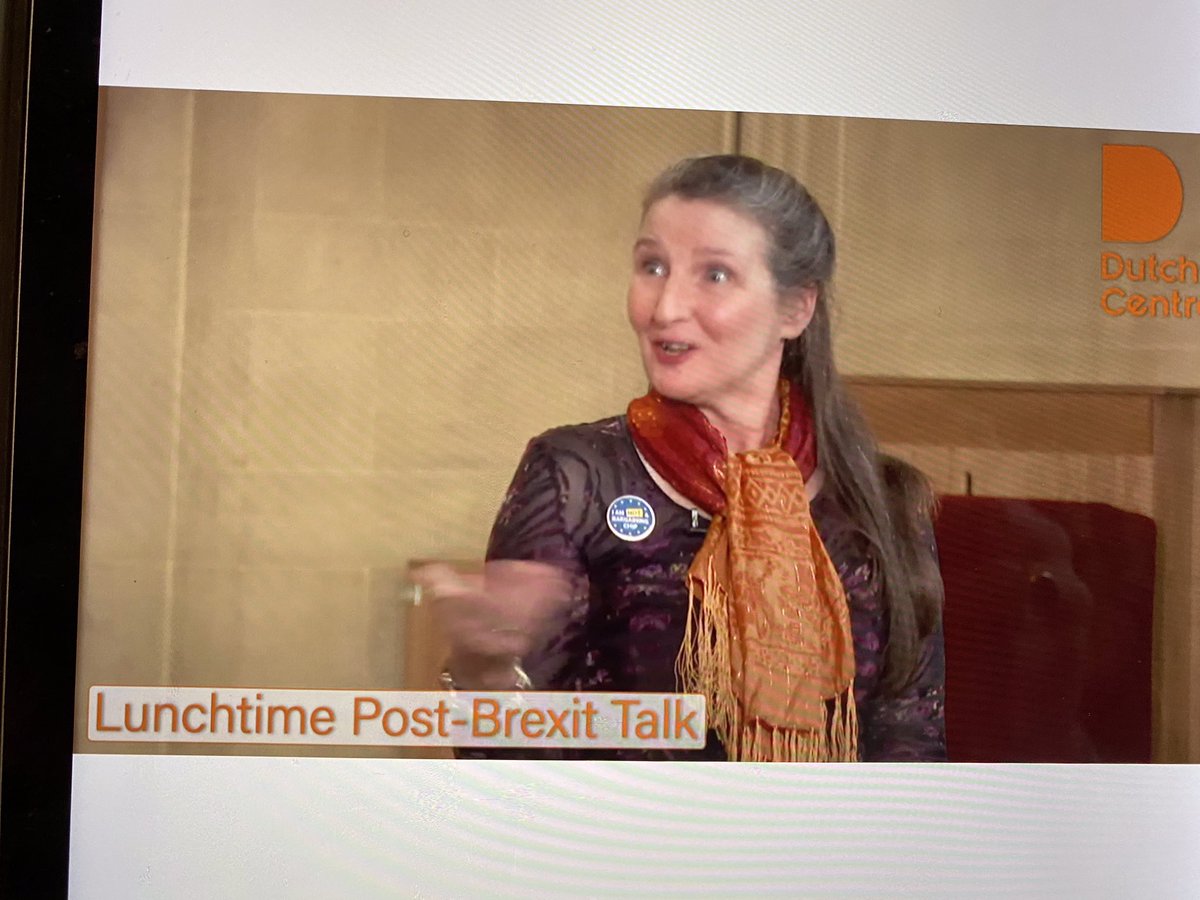 KvanOosterom's tweet image. Discussing challenges of #Brexit for companies, citizens and how the Embassy can be of assistance in damage limitation and creation of new opportunities. 
Thanks @DutchCentre and @timdewit for hosting us and @SEBuitendijk @PatrickvdPeet and Hedwig Hegtermans of @the3million