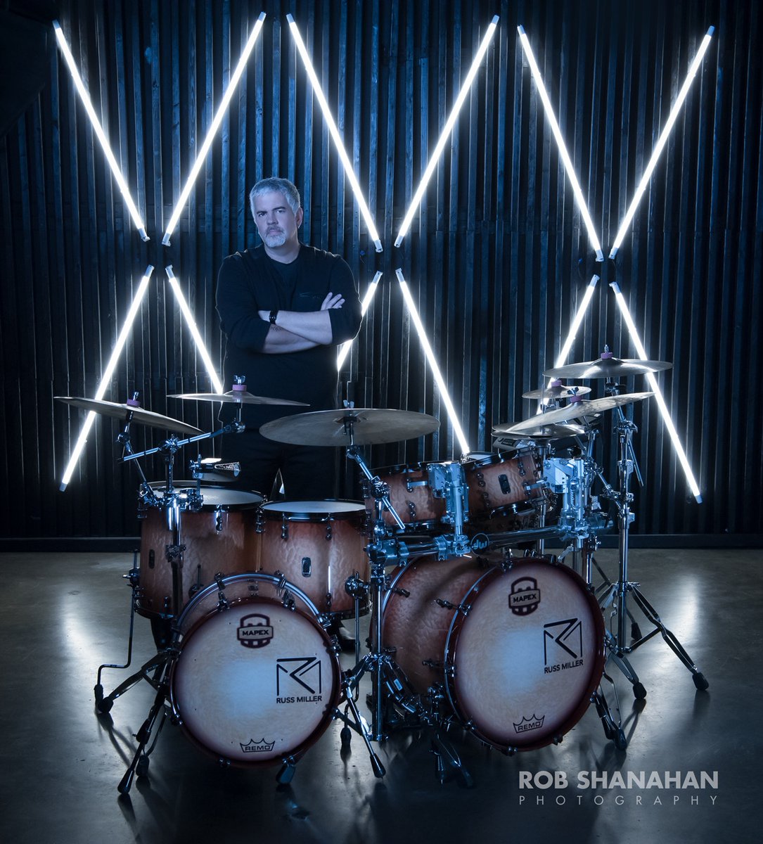 shanahanphoto's tweet photo. Working on some shots for @MapexDrumsUSA, which brought this across my desk again: Multi-Platinum recording artist @russmillerdrums
We were going for a #TRON look, and I'd say we nailed it! 📸

#musicphotography #asf_artists #drums #drummer #russmiller #mapex #mapexdrums https://t.co/0pJyTl4i4m
