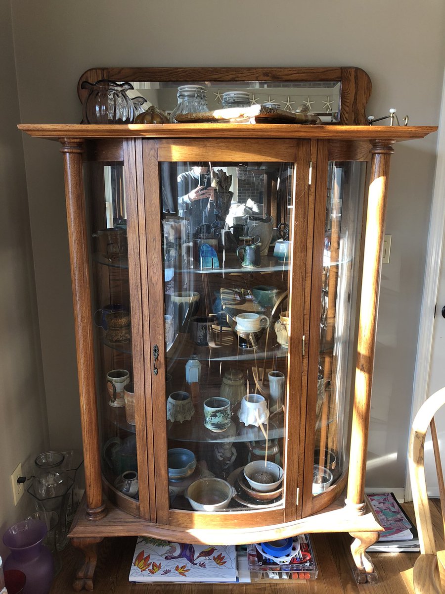 Kristinheart64's tweet image. I&apos;m anal af. I appreciate what I have.Finding,organizing, keeping it dusted and in place is part of the fun! 
#OrganizedHoarder