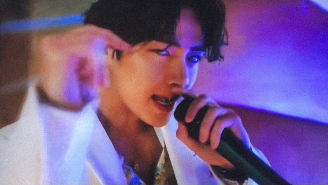 armjoovy's tweet photo. #mytae, #taehyung the meaning of my life, my light, my love. never mind, You have my love and others Armys. Be well 💜💜💜💜💜💜💜💜💜💜💜💜💜💜💜 https://t.co/ixtIVNFtw3