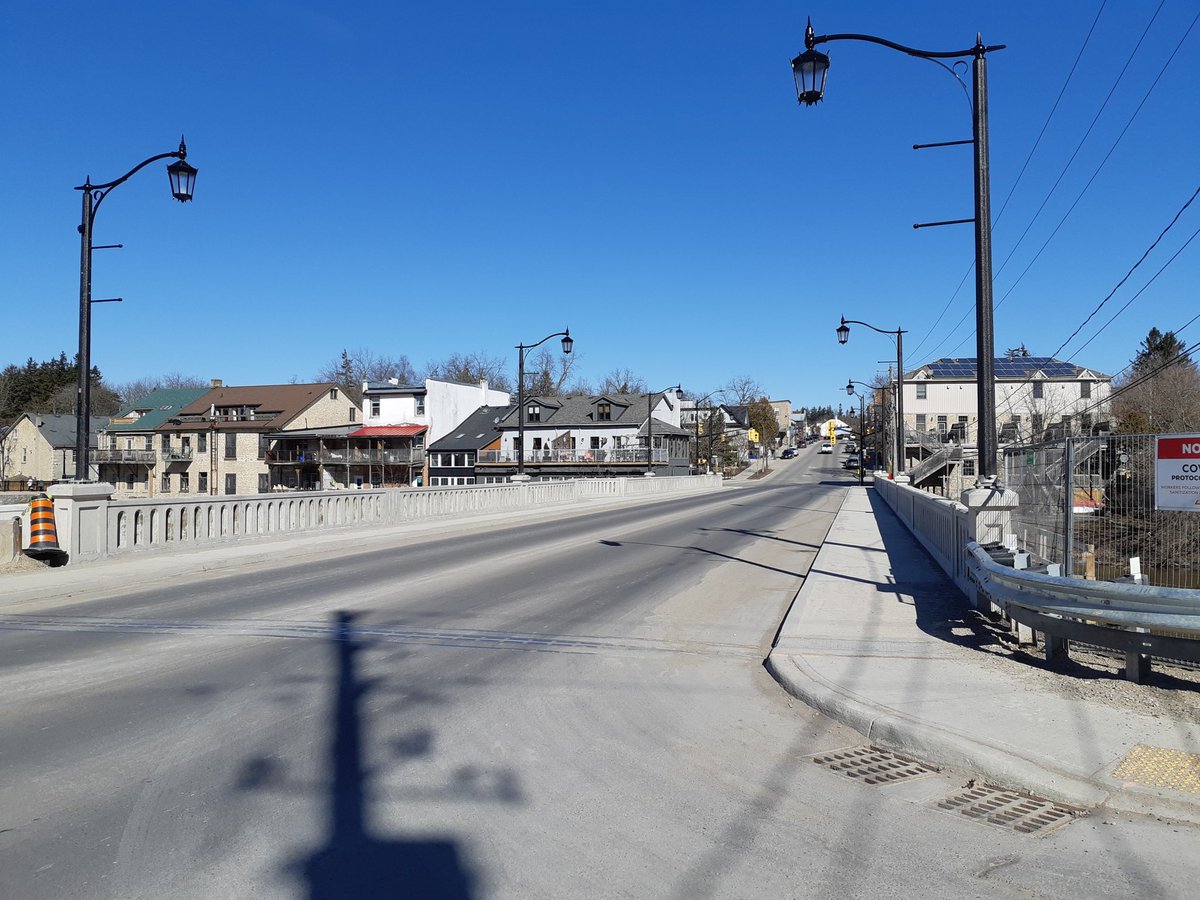 TheGrand101FM's tweet image. A beautiful day today in the Township of @CentrWellington! 

Our Austin grabbed these pictures of the new Badley Bridge in Elora! #CentreWellington #Elora #BringOnSpring 😎☀️👍