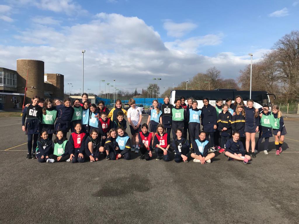 A great start to the week for our year 6 netballers who have been working very hard on improving their skills and speed on court. #ballers #fulhamfamily